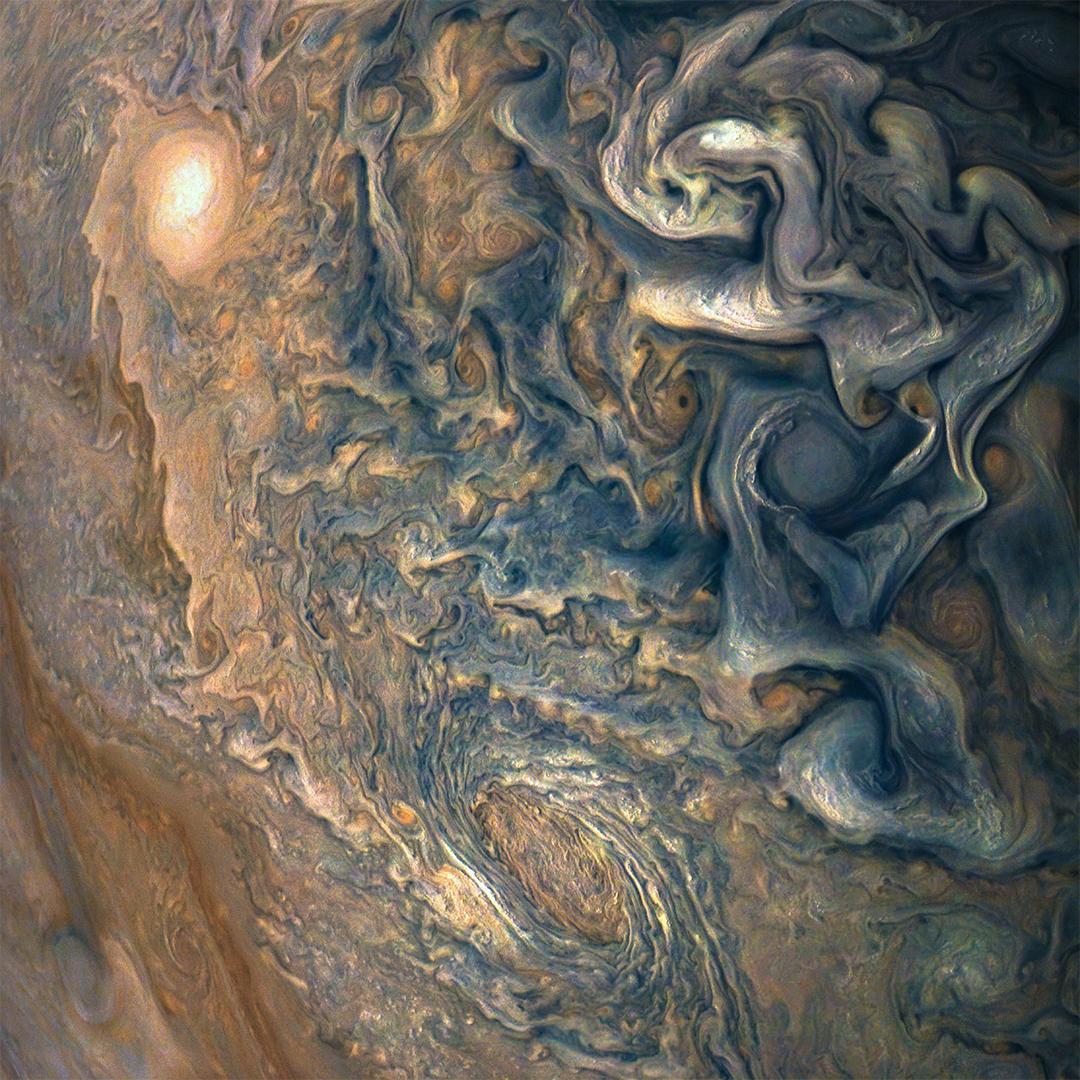L’atmosphère de Jupiter vue de la sonde spatiale Juno de la NASA