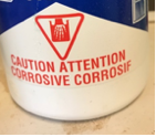 Avertissement sur les matières corrosives 