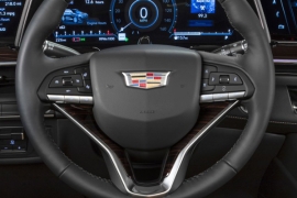 Volant et tableau de bord d'une Cadillac Escalade 2021